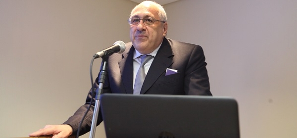 Diretoria da APM debate capital estrangeiro na Saúde