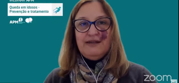 Webinar APM aborda prevenção de quedas em idosos