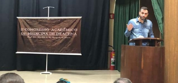 Presidente da APM participa do II Congresso Acadêmico de Medicina de Dracena