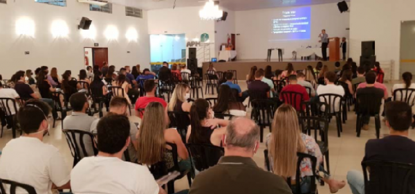 Presidente da APM participa do II Congresso Acadêmico de Medicina de Dracena