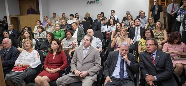 Especial Dia do Médico: evento científico e coquetel em Piracicaba