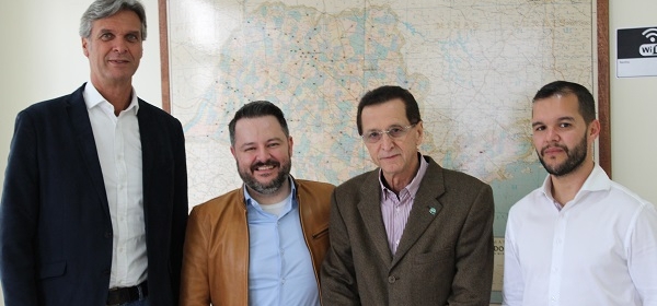 Médicos dão prosseguimento em negociações com operadoras