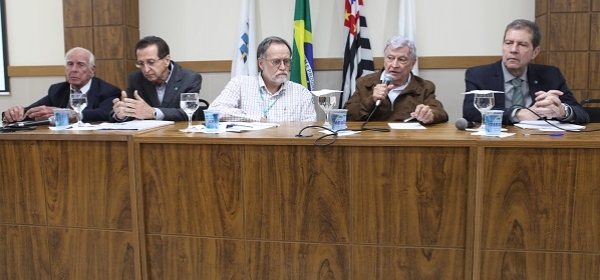 SUS, saúde suplementar e eleições são temas de debate da Comissão Estadual