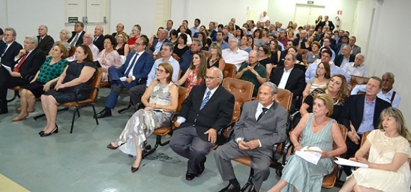Festa do Dia do Médico com homenagens em Ribeirão Preto