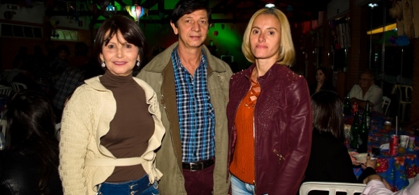 Arraial de Limeira reúne cerca de 100 pessoas