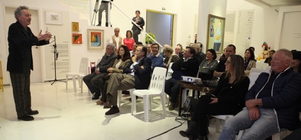 Experiência cultural: associados têm encontro com a arte