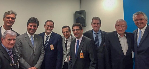 Novo ministro da Saúde: APM presente na nomeação de Luiz Henrique Mandetta