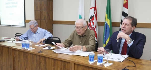 Médicos paulistas discutem propostas das operadoras de planos de saúde
