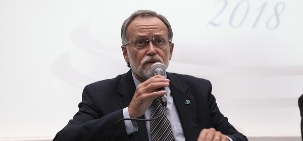 Delegados aprovam prestação de contas da APM com voto de louvor