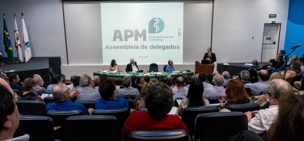 Delegados da APM aprovam balanço financeiro de 2017