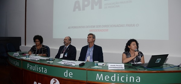 Grande público prestigia o I Encontro do Médico Jovem da APM