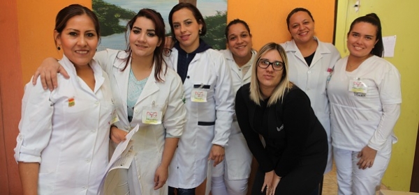 Voluntários por Amor atendem cerca de mil pacientes em mutirão da Saúde