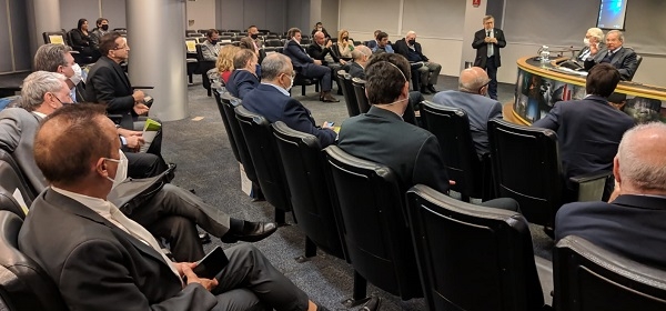 Reforma tributária: APM participa de encontro entre Paulo Guedes e empresários