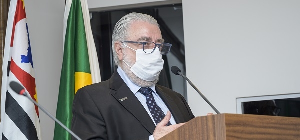 União das entidades médicas dá o tom à posse da nova Diretoria da AMB