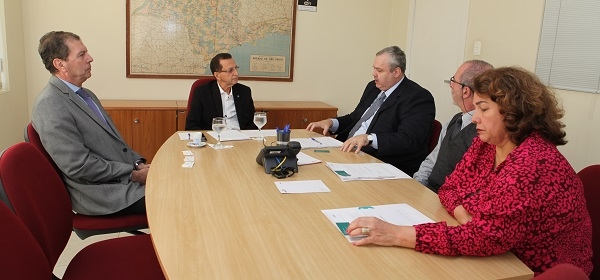 Negociações: APM recebe operadoras 