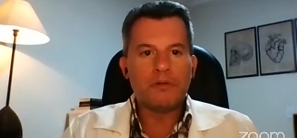 Vacinas e variantes da Covid-19 são discutidas em Webinar APM