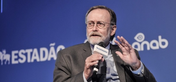 Summit Saúde: Presidente da APM debate núcleos técnicos no Judiciário