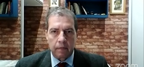 Vacinas, variantes e miocardite por Covid-19 são temas de webinar da APM