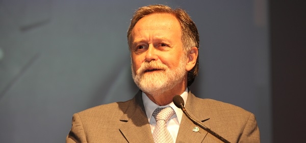 Presidente da APM participa de abertura do 24º Congresso da Sogesp