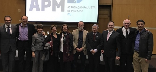 Mais de 200 pessoas participam da inauguração da APM Itu