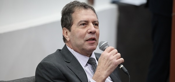 Impacto nos orçamentos público e privado