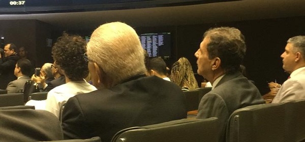 FPMed: APM participa de sessão comemorativa ao Dia do Médico na Câmara