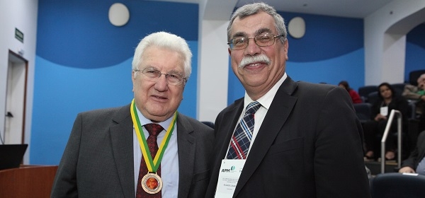 Premiações marcam a abertura do 24º Congresso Brasileiro de História da Medicina