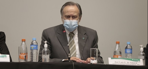 Covid-19: APM participa de inauguração de Memorial aos médicos falecidos