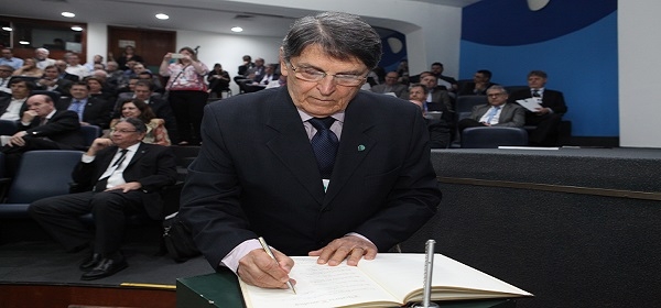 Emoção e união marcam a posse da nova diretoria da APM