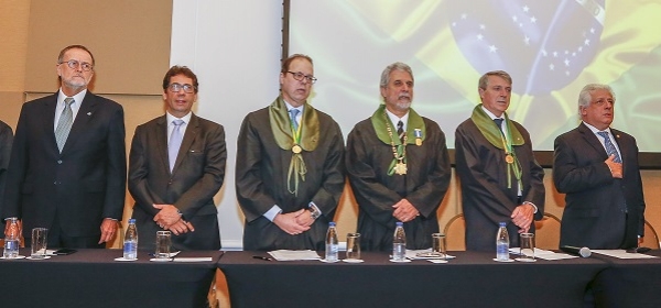 Diretoria da APM prestigia posse do CBC/São Paulo