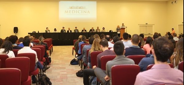 APM prestigia evento de recepção aos residentes do HC/FMUSP