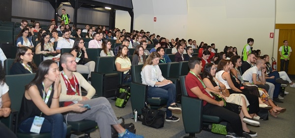 Presidente da APM participa de Congresso Internacional de Estudantes Médicos