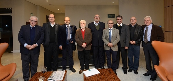 APM inaugura novo prédio