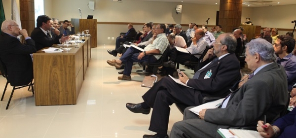 Em reunião na APM, Mandetta defende organização política para os médicos