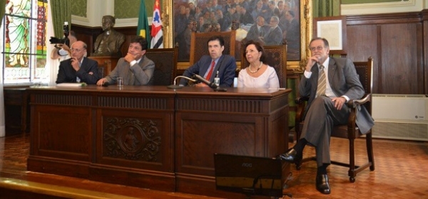 Luiz Henrique Mandetta debate ideias para o Ministério da Saúde com os médicos paulistas