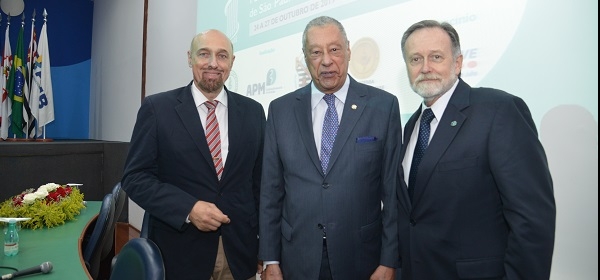 Acadêmico abre XXIV Congresso Brasileiro de História da Medicina