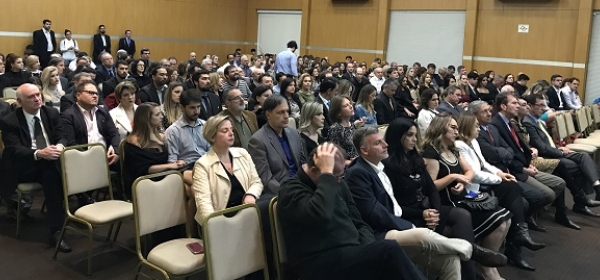 Mais de 200 pessoas participam da inauguração da APM Itu