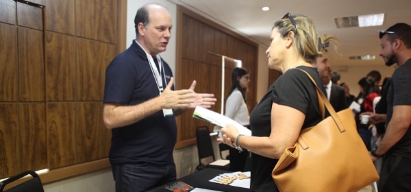 Evento da APM debate o uso dos canabinóides no tratamento da dor