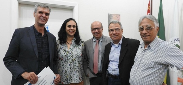 Telemedicina: diretor da APM reúne médicos em Taubaté