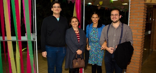 Arraial de Limeira reúne cerca de 100 pessoas