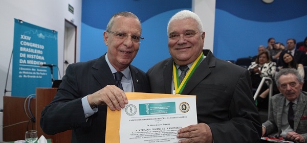 Premiações marcam a abertura do 24º Congresso Brasileiro de História da Medicina