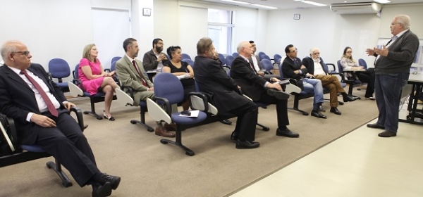 Comissão de Negociações vai à Unidas apresentar pauta   