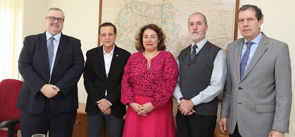 Negociações: APM recebe operadoras 