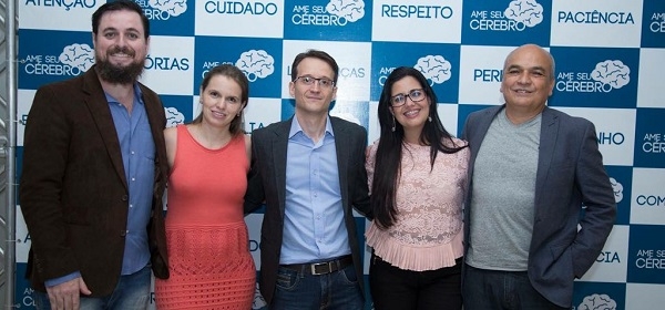 Exibição de curta metragem sobre Alzheimer em Marília lota auditório