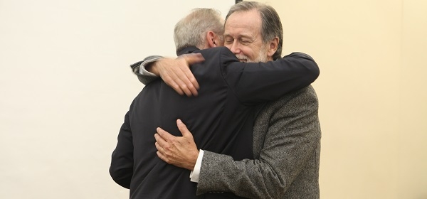 Presidente da APM é homenageado por oftalmologistas 