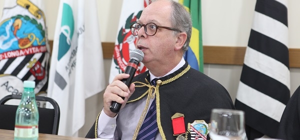 Academia de Medicina de São Paulo realiza posse de membros eméritos