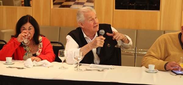 A saúde do idoso está mais relacionada à autonomia do que à ausência de doenças