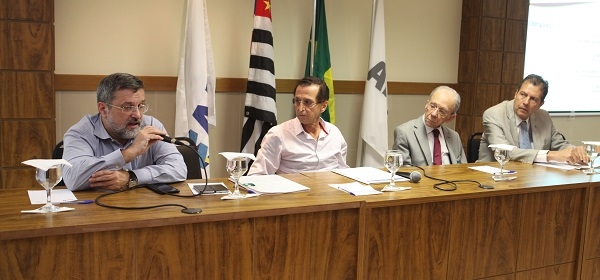 Médicos paulistas iniciam campanha 2018 por reajustes e valorização na saúde suplementar