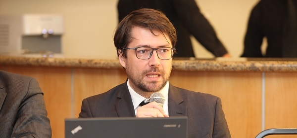 Médicos, advogados e defesa do consumidor se unem contra propostas prejudiciais dos planos de saúde