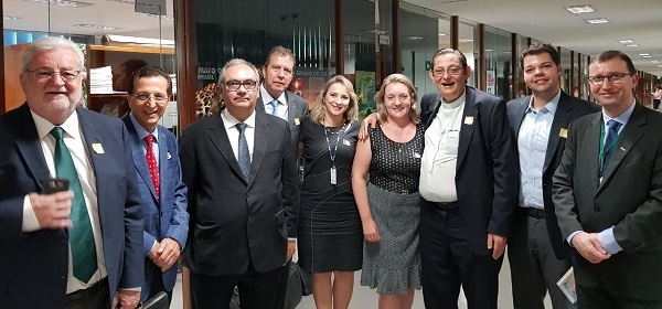 FPMed apresenta reivindicações ao presidente da Câmara dos Deputados